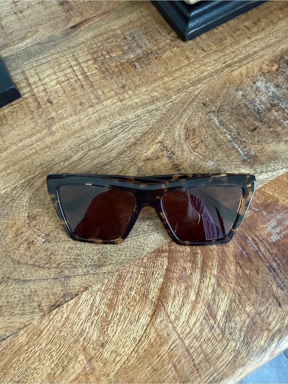 Diff Eyewear Espresso Tortoise Sunglasses - Vivi - Jessie James Decker